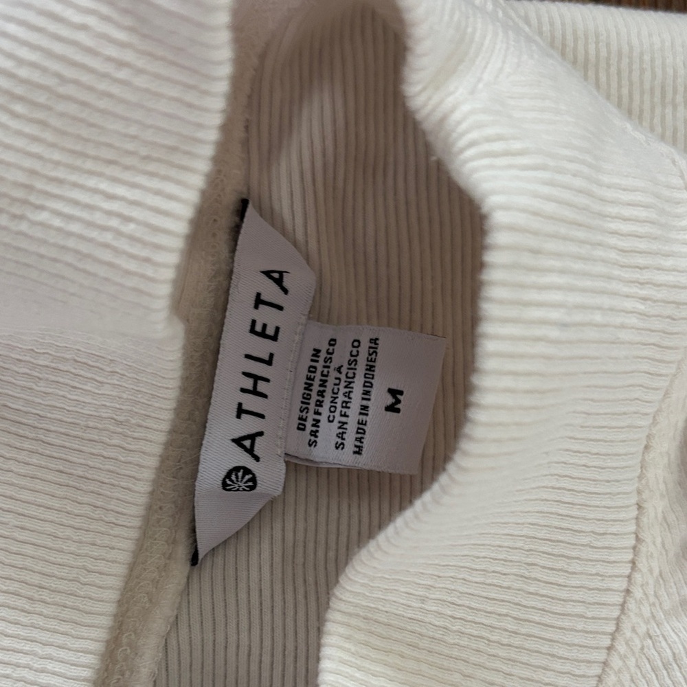 Athleta Soft Cream Long Sleeve Sweater cut out back medium - Picture 2 of 6